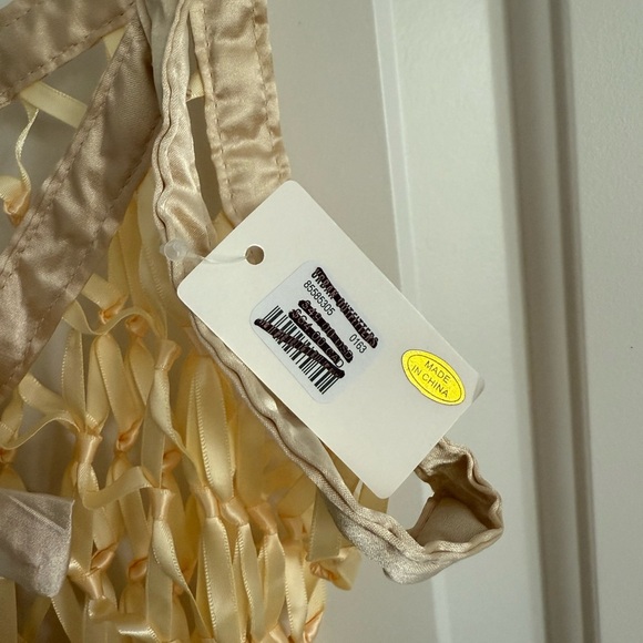 Urban Outfitters Ribbon Bow Fringe Top - O/S - Cream - NWT - Picture 11 of 14